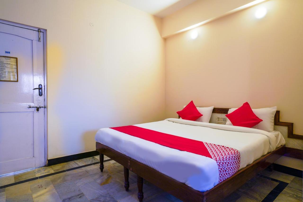 Hotel O Raja Residency Near Snow World Secundurabad Exteriör bild